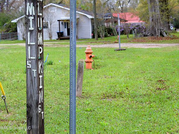 5th image of Mill St