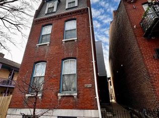 2005 Menard St, Saint Louis, MO 63104