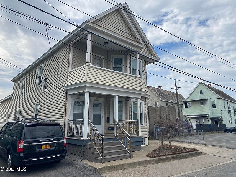 2nd image of 972-974 Main Avenue