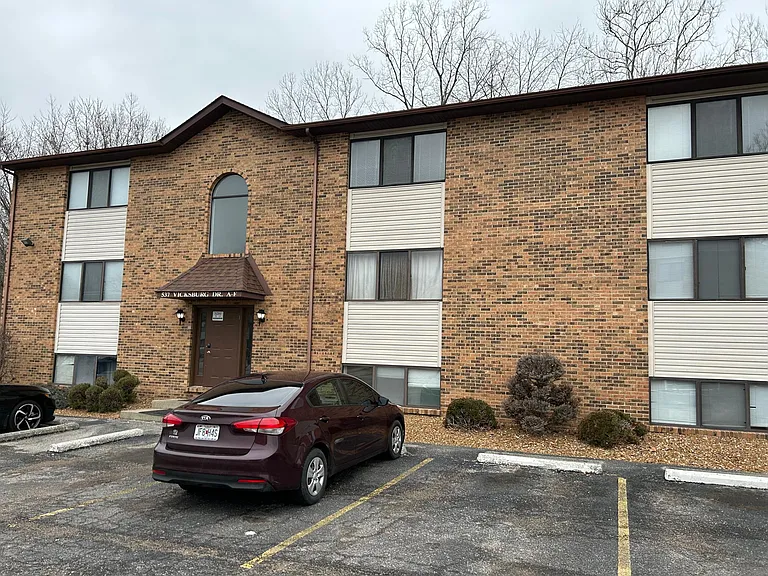 537 Vicksburg Dr #12 — Photo 24