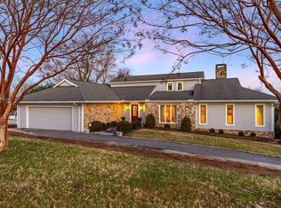 5828 N Park Rd, Hixson, TN 37343