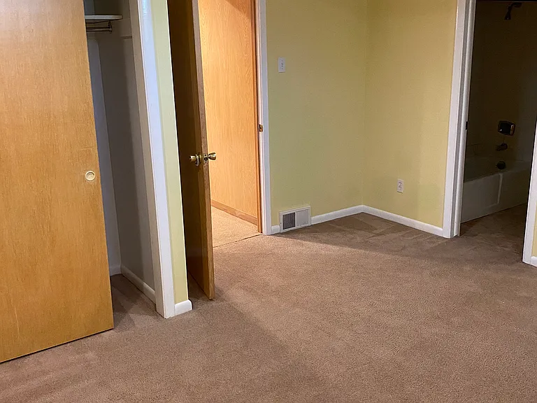 2250 Bryan Cir — Photo 27