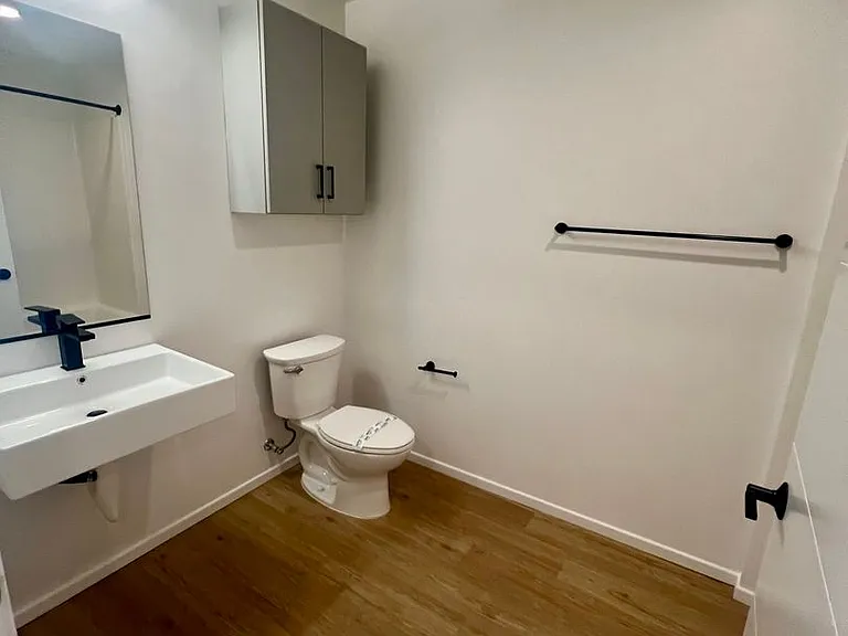 Secoya Apartments — Photo 98