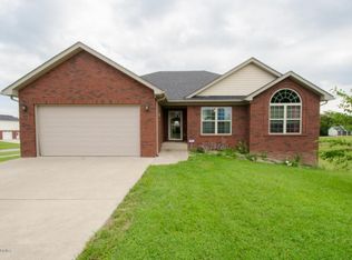 178 Mockingbird Dr, Taylorsville, KY 40071