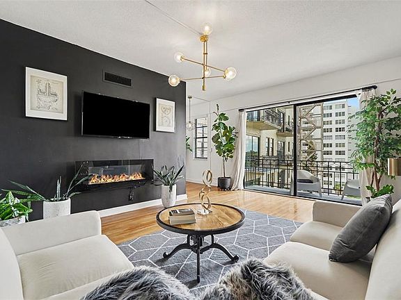 3rd image of 2109 BAYSHORE BOULEVARD #609