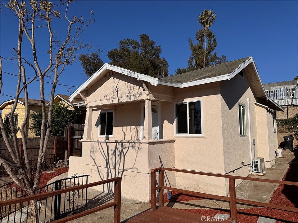 1st image of 648 Orme Ave