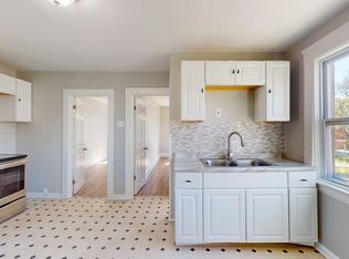 3149 W 32nd St, Cleveland, OH