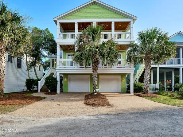 215 Water Oak Circle, Kure Beach, NC 28449