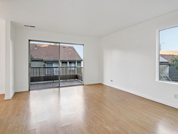 3rd image of 81 Anchorage Rd