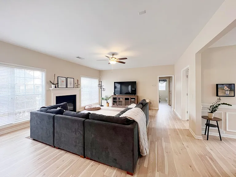 514 Adeline Ct — Photo 11