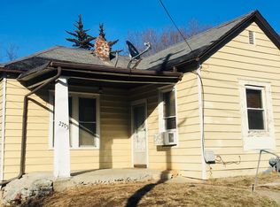 2705 Locust St, Saint Joseph, MO 64507