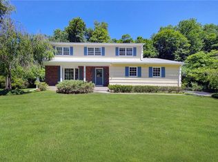 14 Elaine Dr, New City, NY 10956