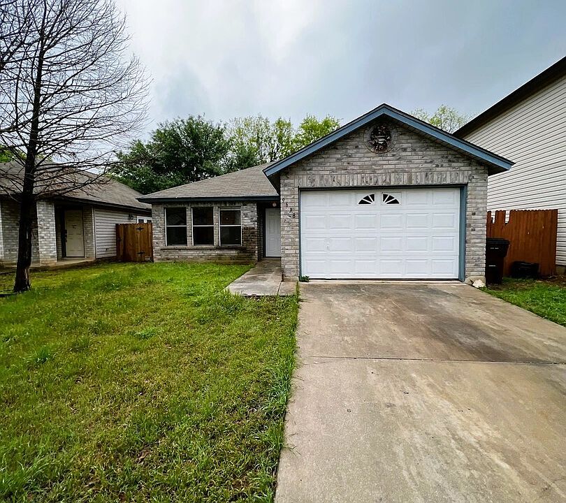 1st image of 9638 Green Plains Dr