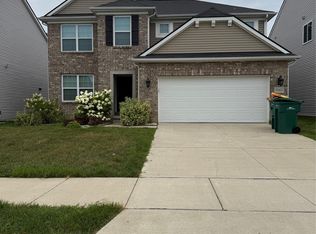 9163 White Tail Ct, Ypsilanti, MI 48197