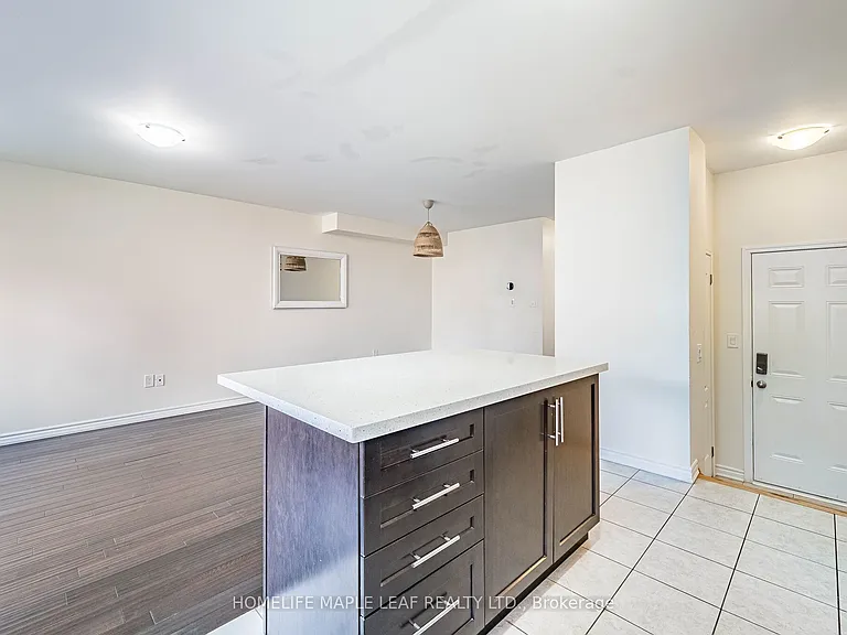 67 Benhurst Cres — Photo 22