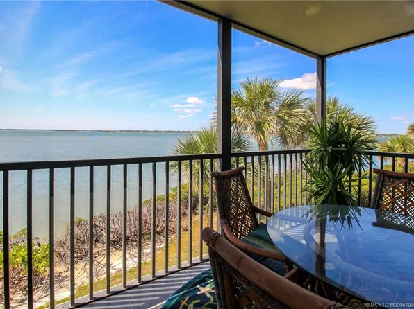 20 NE Plantation Rd APT 204, Stuart, FL 34996