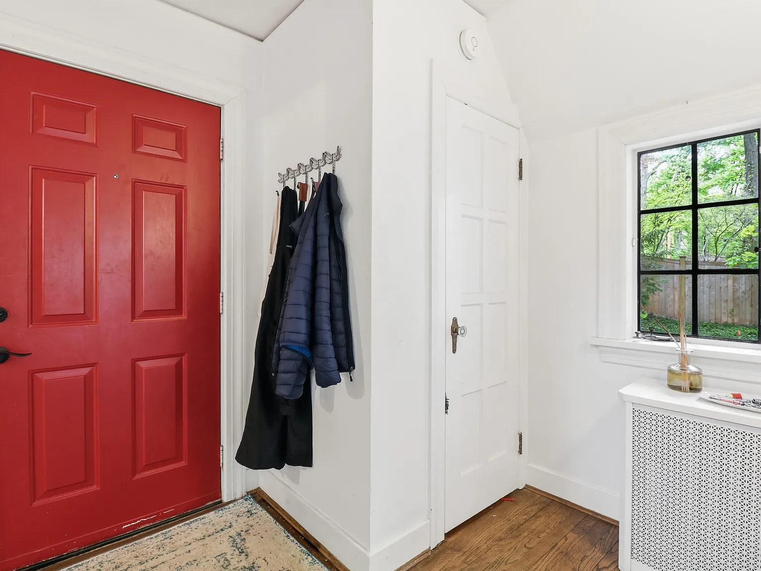 117 Renwick Drive - 1 — Photo 4