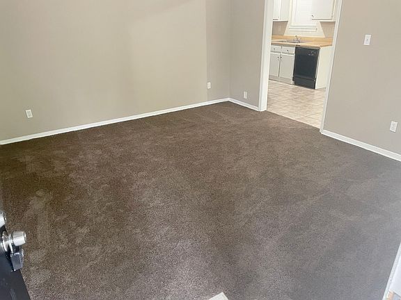 3rd image of 3615 Carroll Dr