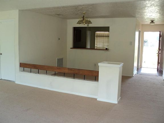 2nd image of 16403 Quailynn Dr
