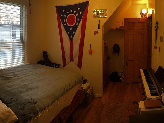 5th image of 3922 N Ashland Ave APT 3