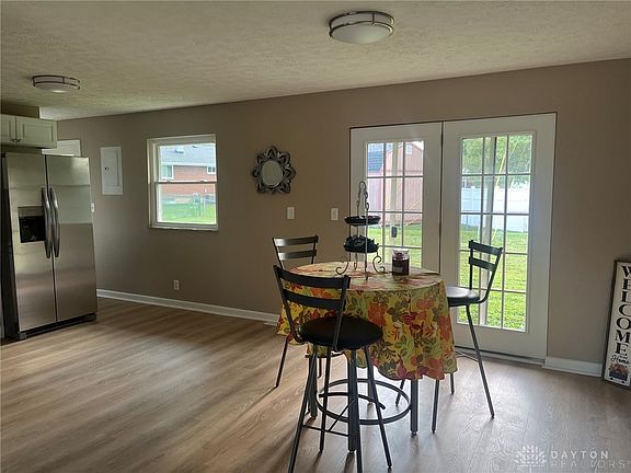 5th image of 2369 Broadmoor Dr