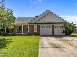 3919 Bowen Ave, Hope Mills, NC 28348
