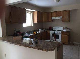 61 Tyler St #1, Troy, NY 12180