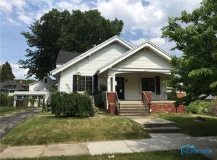 2254 Maplewood Ave, Toledo, OH 43620