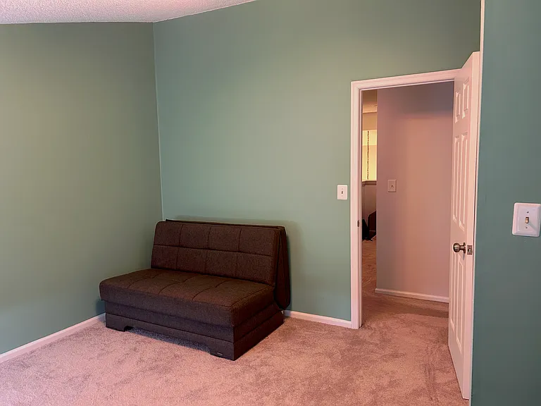 4053 Milford Landing Dr — Photo 6