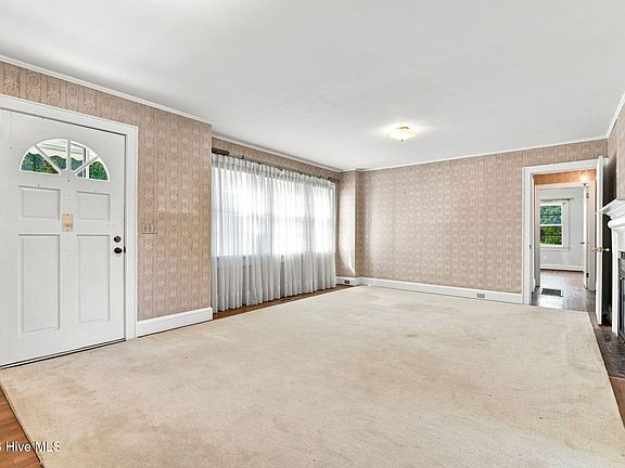 5th image of 200 Madison Avenue