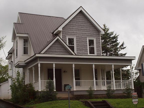 2nd image of 812 Cumberland St