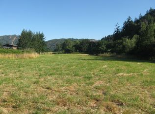 155 Lower Garden Valley Rd, Roseburg, OR 97471