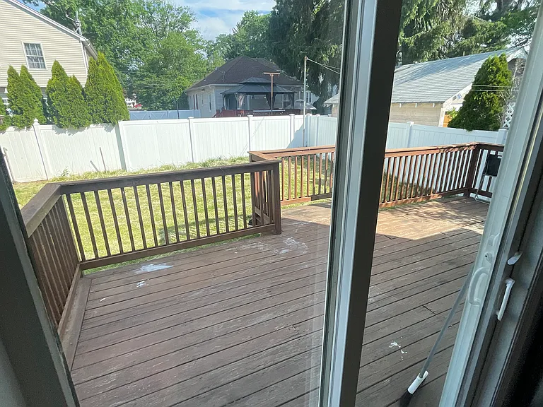 2144 Evans St #1 — Photo 9