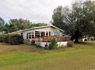 2226 Pier Dr, Ruskin, FL 33570