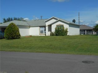 413 NE 23rd Pl, Cape Coral, FL 33909