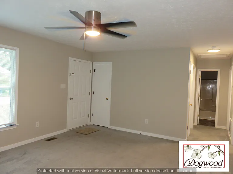 222 N New Ave — Photo 2