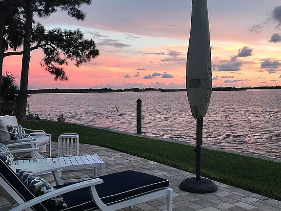 4th image of 12018 W Bayshore Dr