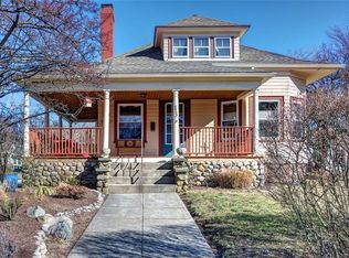 136 Pawtuxet Ave, Cranston, RI 02905