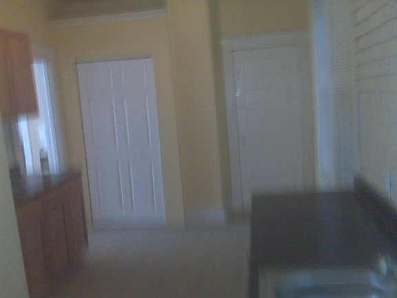 4th image of 510 Connecticut Ave