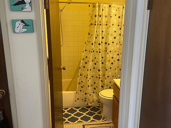 2nd image of 2640 Colfax Ave S #304