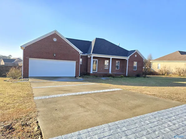 95 Emma Pl, Grant, AL 35747
