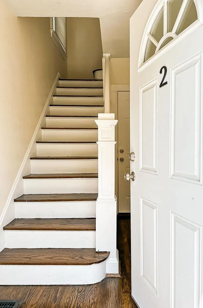 2 bed, 1.0 bath, $1,595 — Photo 4