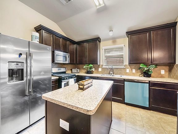 3rd image of 7935 Atwood Hills Ln