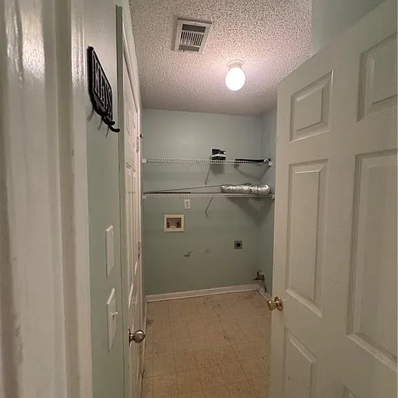 1840 Arborwood Dr — Photo 27