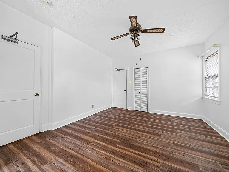 606 Harper Rd — Photo 20