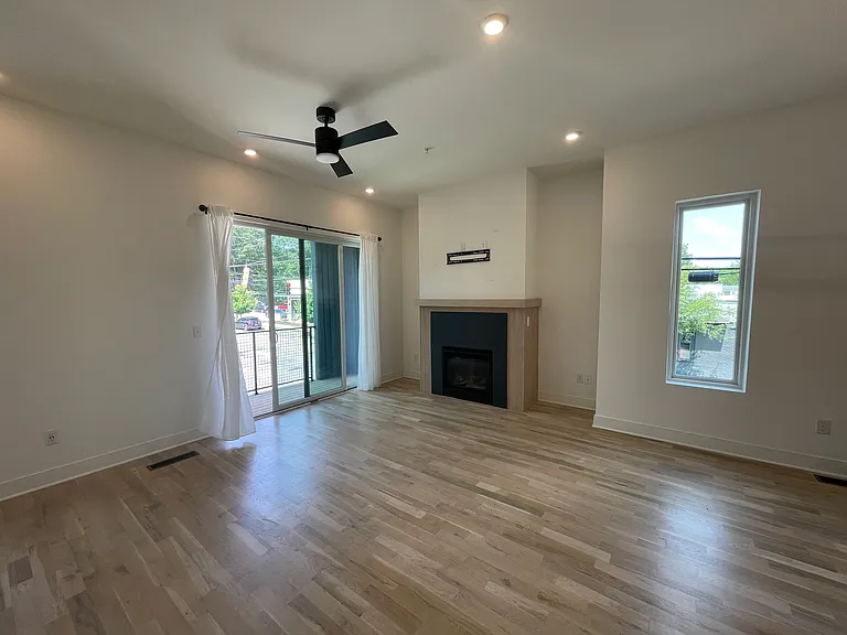 2347 Hosea L Williams Dr SE #8 — Photo 38