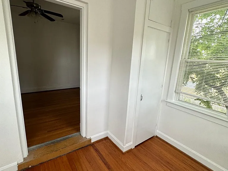 2606 Madison Rd #2 — Photo 10