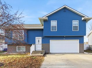5730 Merlin Ln, Council Bluffs, IA 51501