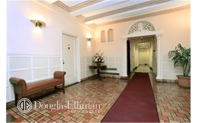 Rented by Douglas Elliman | media 14