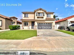 1161 Dolphin Dr, Perris, CA 92571